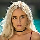 Naomi Woods