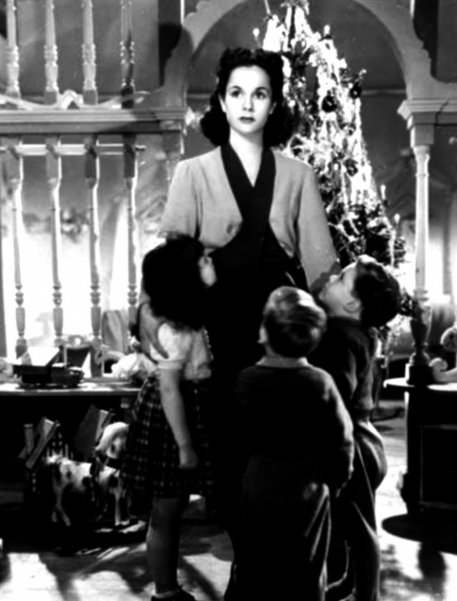 Delia Garcés in Casa de muñecas (1943)