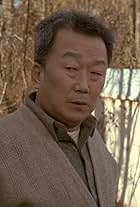 Myeong Gye-nam in Indirizzo sconosciuto (2001)