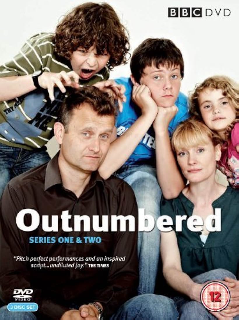 Hugh Dennis, Claire Skinner, Daniel Roche, Ramona Marquez, and Tyger Drew-Honey in Outnumbered (2007)