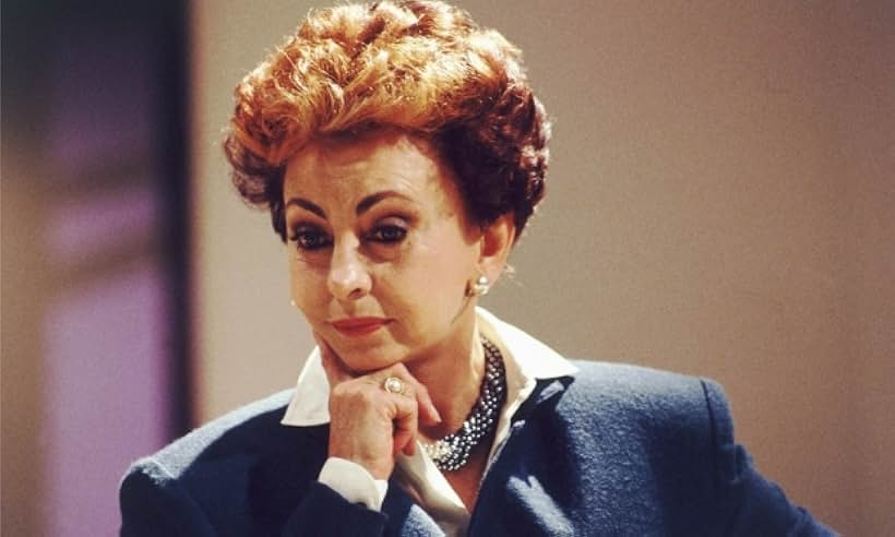 Beatriz Segall in Vale Tudo (1988)