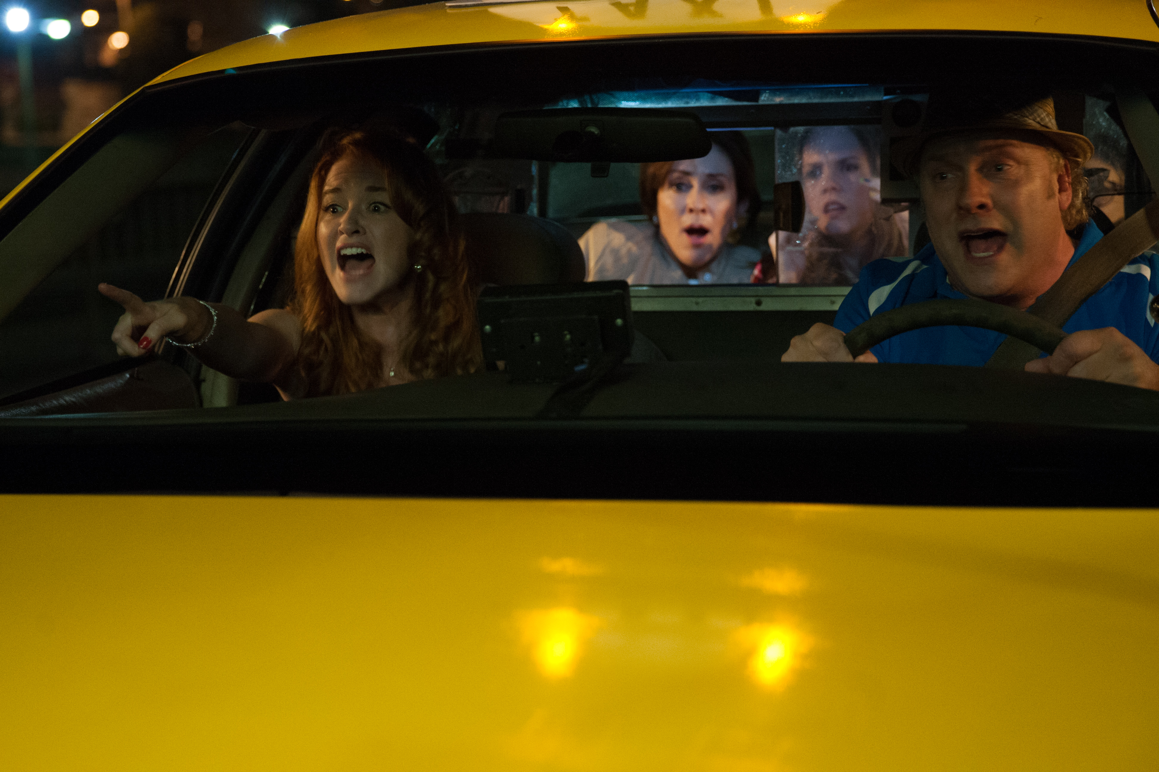 Patricia Heaton, Sarah Drew, and Abbie Cobb in Moms' Night Out (2014)