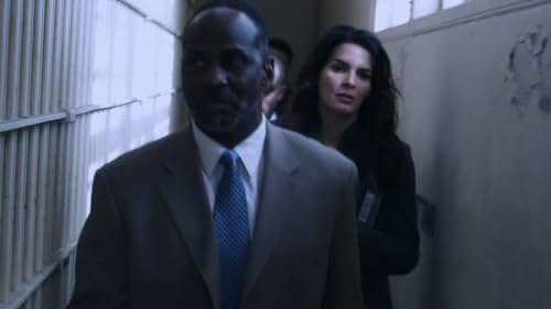 Angie Harmon and Julius Tennon in Rizzoli & Isles (2010)