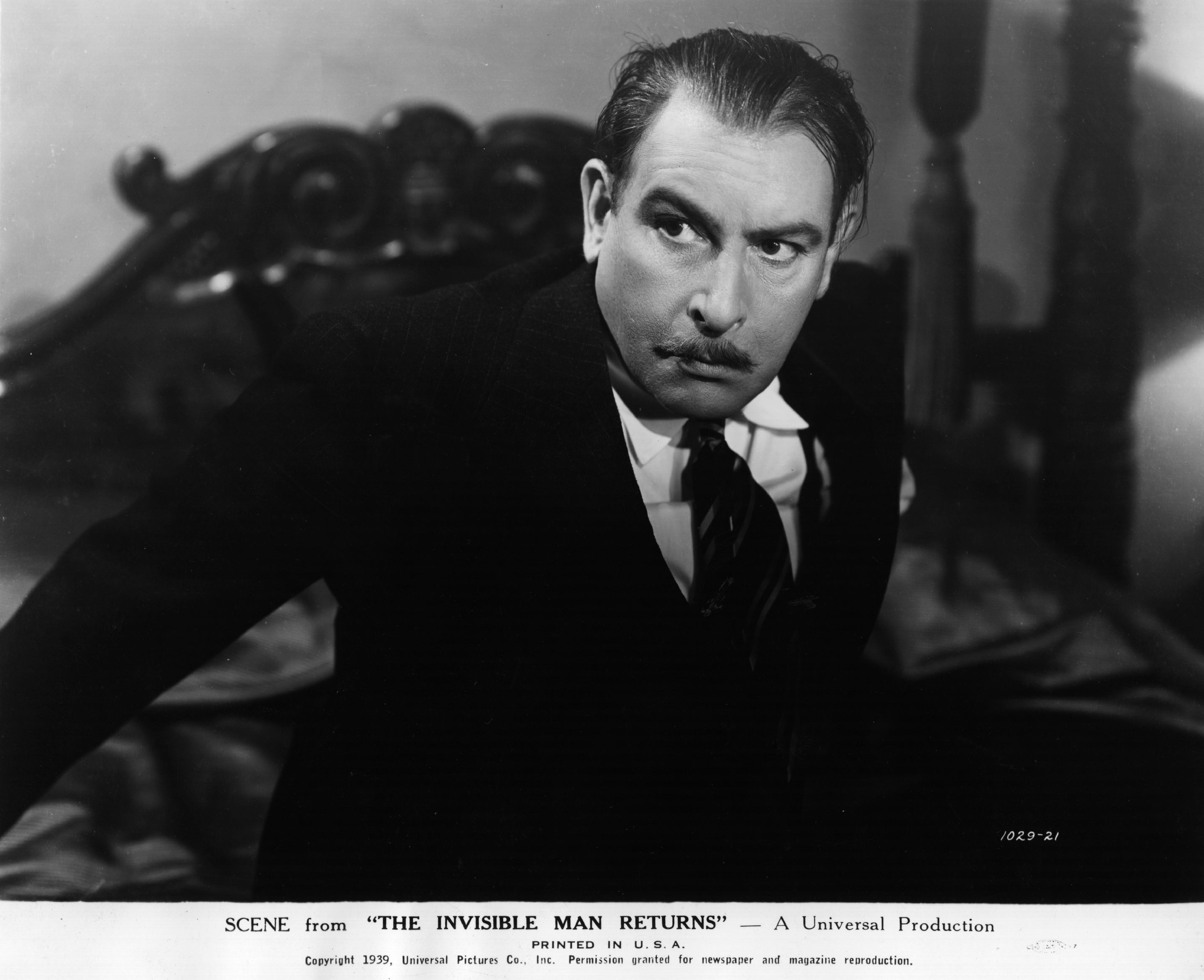 Cedric Hardwicke in The Invisible Man Returns (1940)