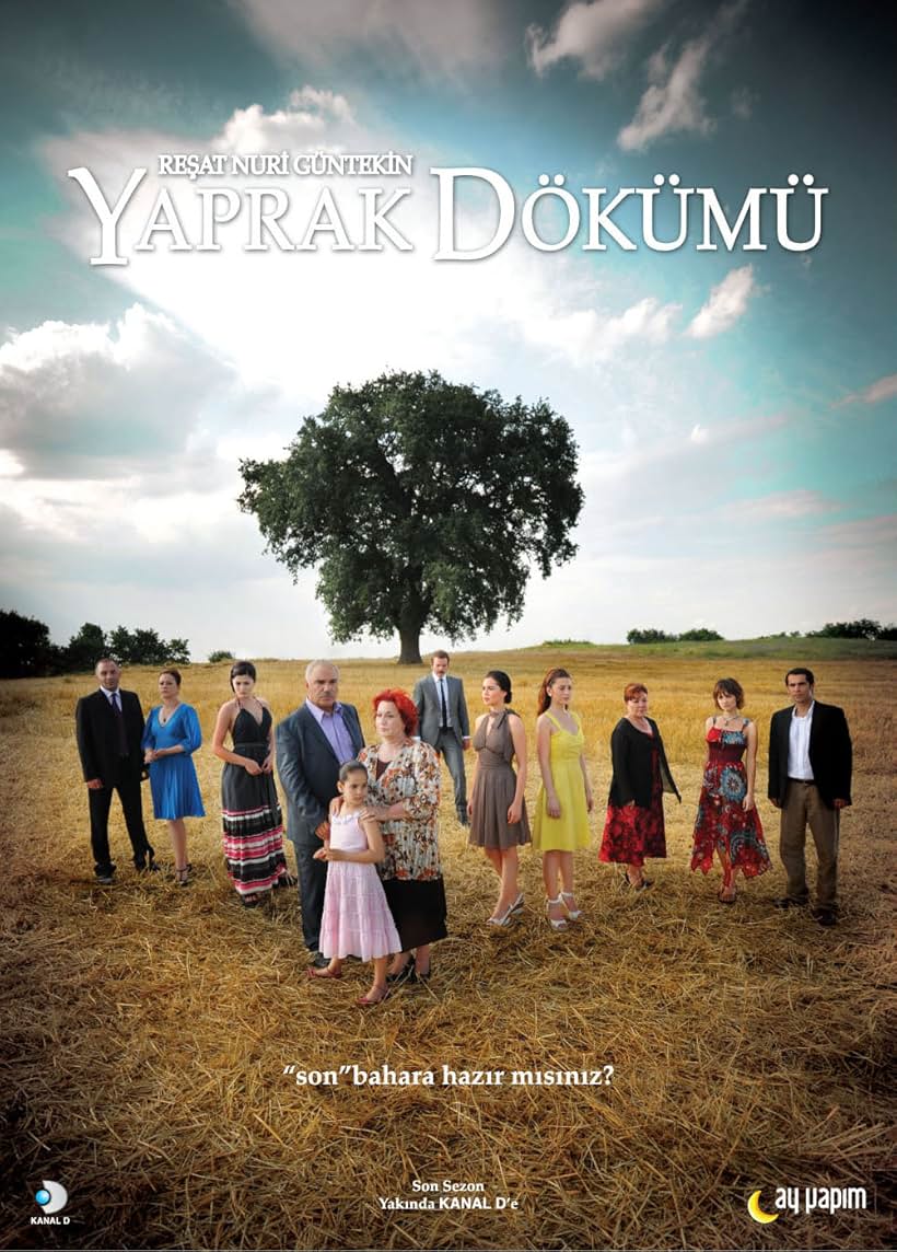 Halil Ergün, Güven Hokna, Bennu Yildirimlar, Sebnem Ceceli, Ahmet Saraçoglu, Gökçe Bahadir, Deniz Çakir, Bedia Ener, Tolga Karel, Caner Kurtaran, Fahriye Evcen Özçivit, and Seda Demir in Yaprak Dökümü (2006)