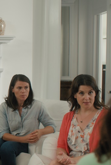 Melanie Lynskey and Clea DuVall in The Intervention (2016)