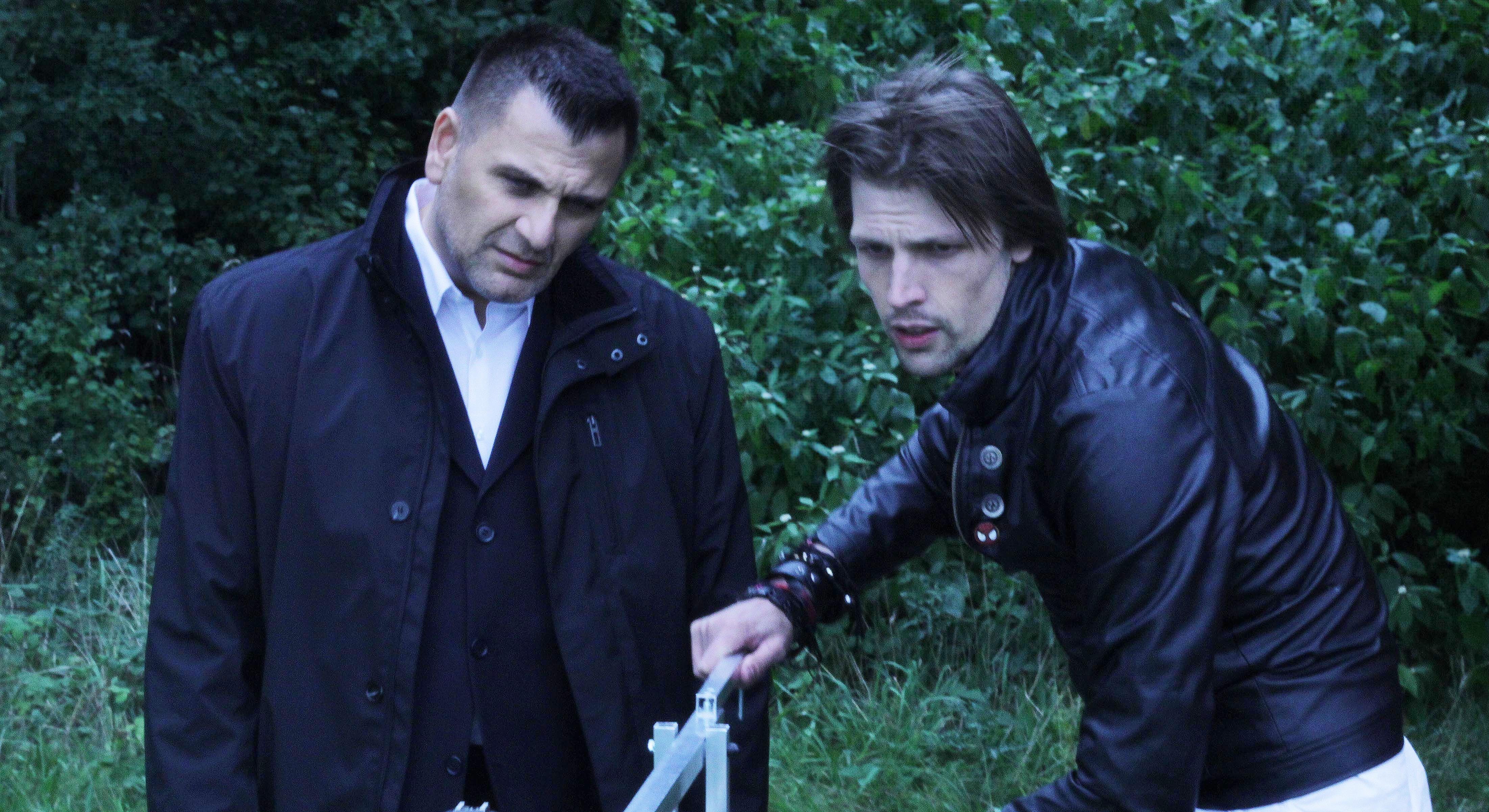 Legacy of Thorn (2014)

Mem Ferda (Detective Cyphers) with Director MJ Dixon  