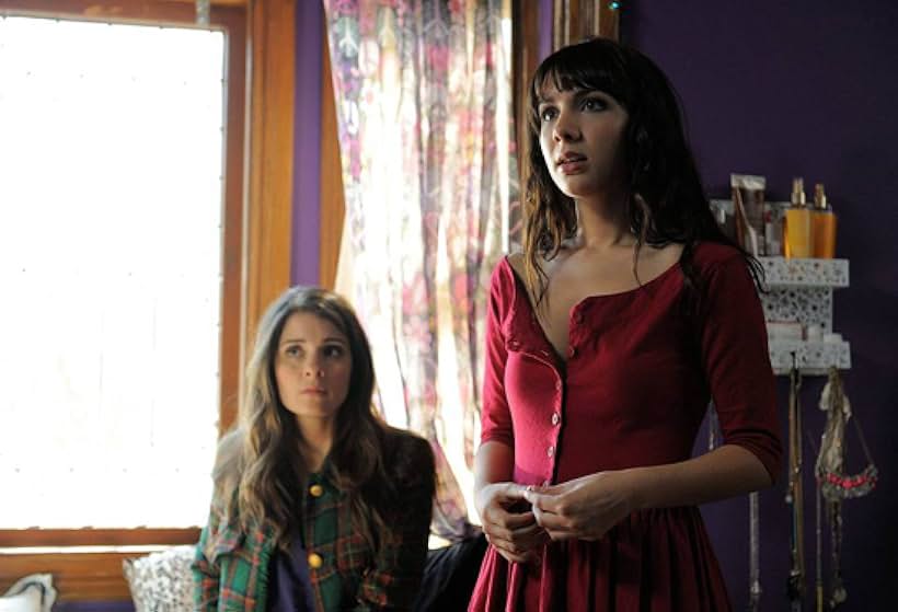 Shiri Appleby and Hannah Marks in Kristin's Christmas Past (2013)