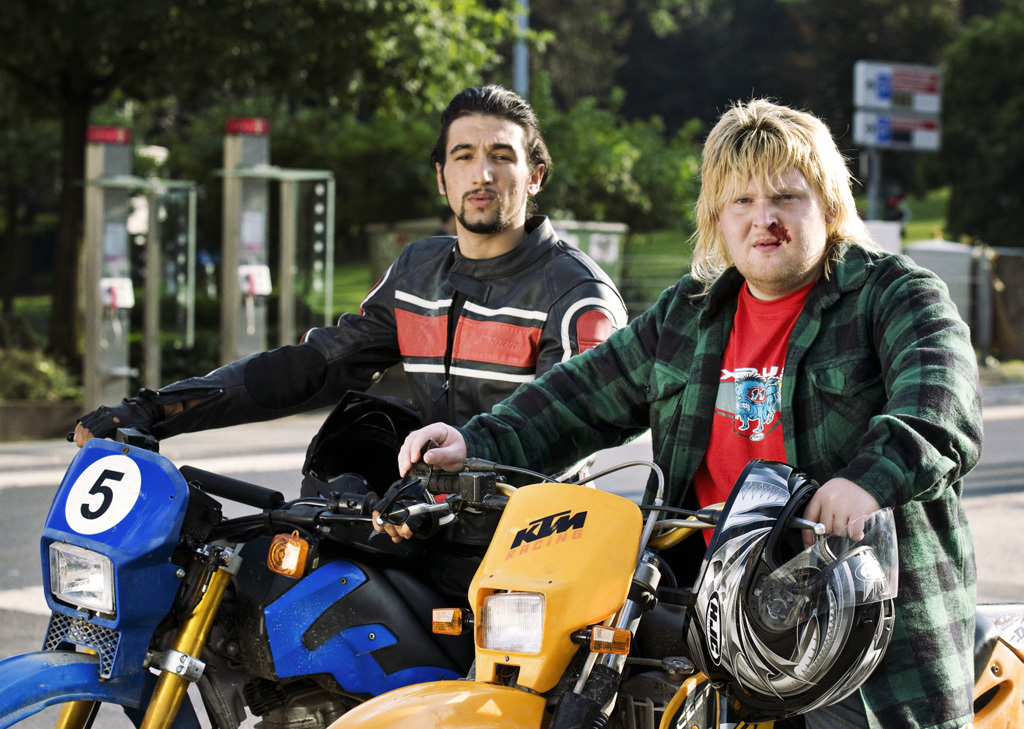 Axel Stein and Oktay Özdemir in Vorstadtkrokodile (2009)