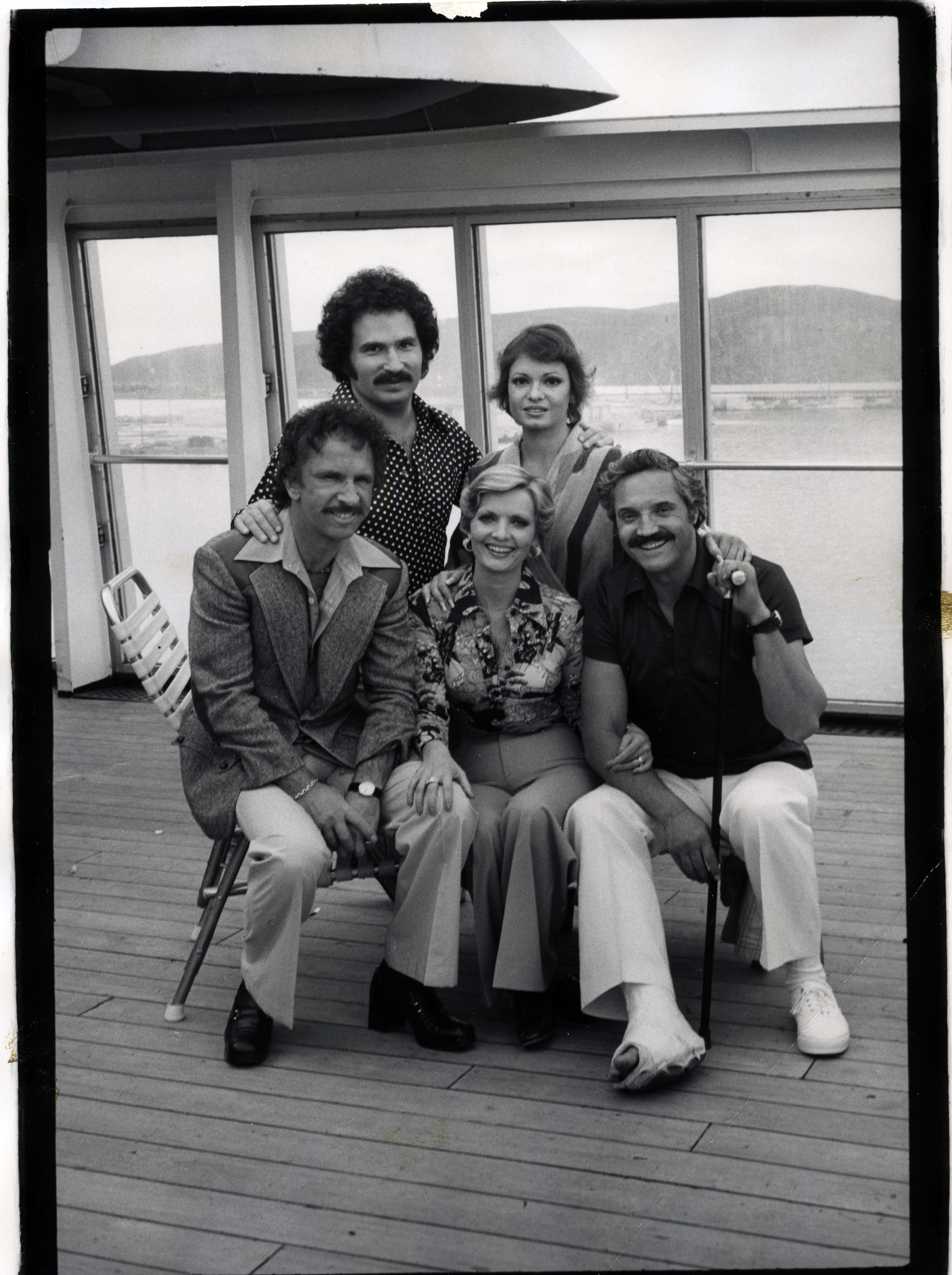 Florence Henderson, Don Adams, Gabe Kaplan, Hal Linden, and Karen Valentine in The Love Boat (1976)