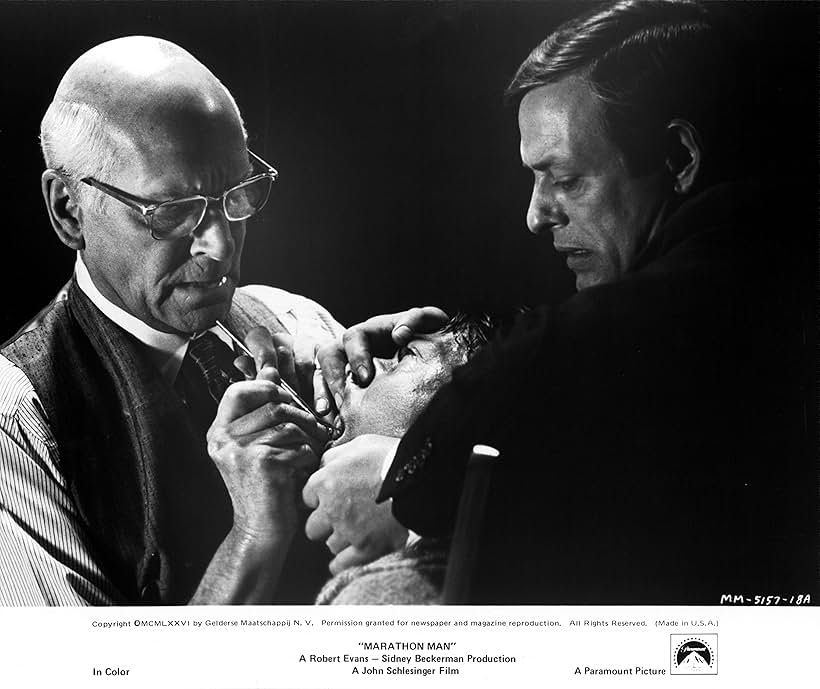 Laurence Olivier, Dustin Hoffman, and Richard Bright in Marathon Man (1976)