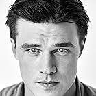 Finn Wittrock