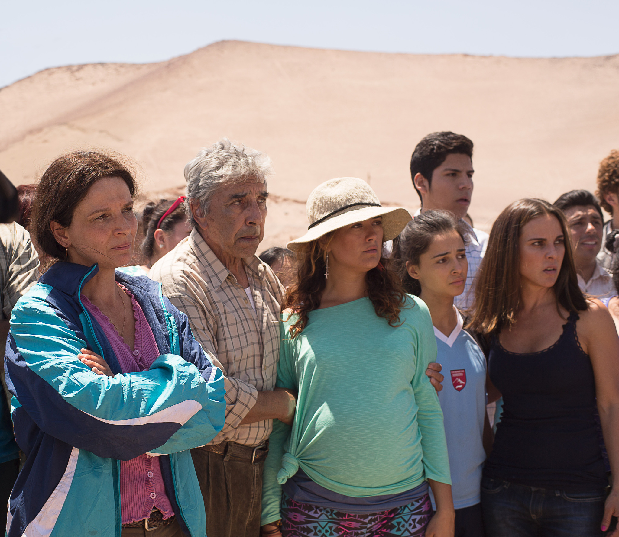 Juliette Binoche, Kate del Castillo, and Cote de Pablo in The 33 (2015)