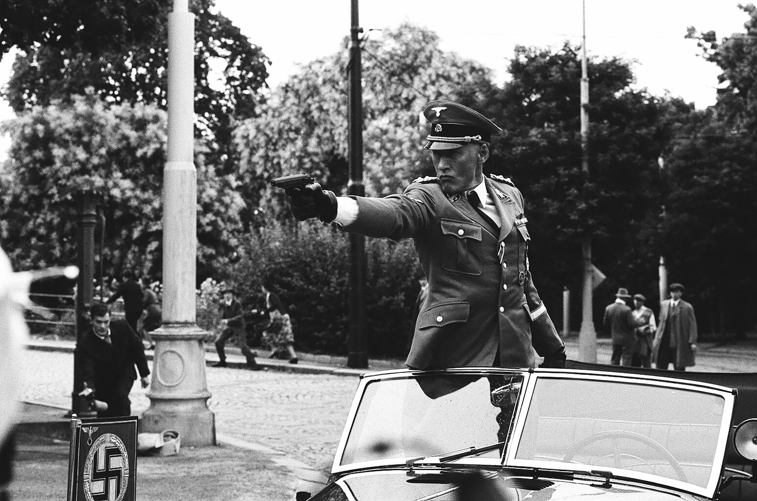 Detlef Bothe and Jamie Dornan in Anthropoid (2016)