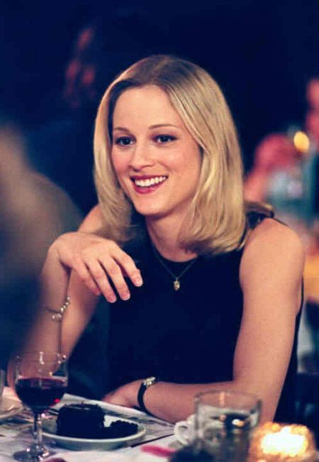 Teri Polo in Meet the Parents (2000)