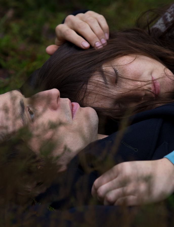 Jérémie Elkaïm and Anaïs Demoustier in Marguerite & Julien (2015)