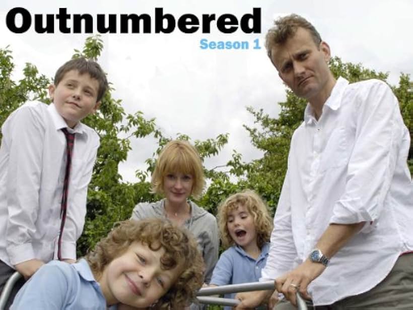 Hugh Dennis, Claire Skinner, Daniel Roche, Ramona Marquez, and Tyger Drew-Honey in Outnumbered (2007)