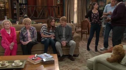 Dave Foley, Jane Leeves, Georgia Engel, D.W. Moffett, Betty White, and Constance Zimmer in Hot in Cleveland (2010)