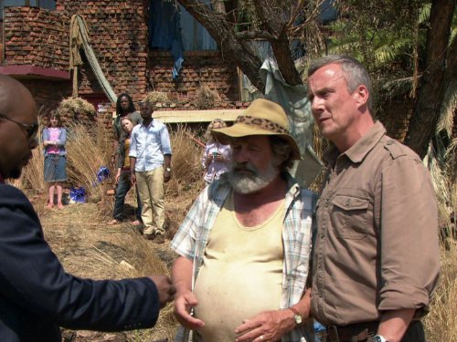 Deon Stewardson and Stephen Tompkinson in Wild at Heart (2006)