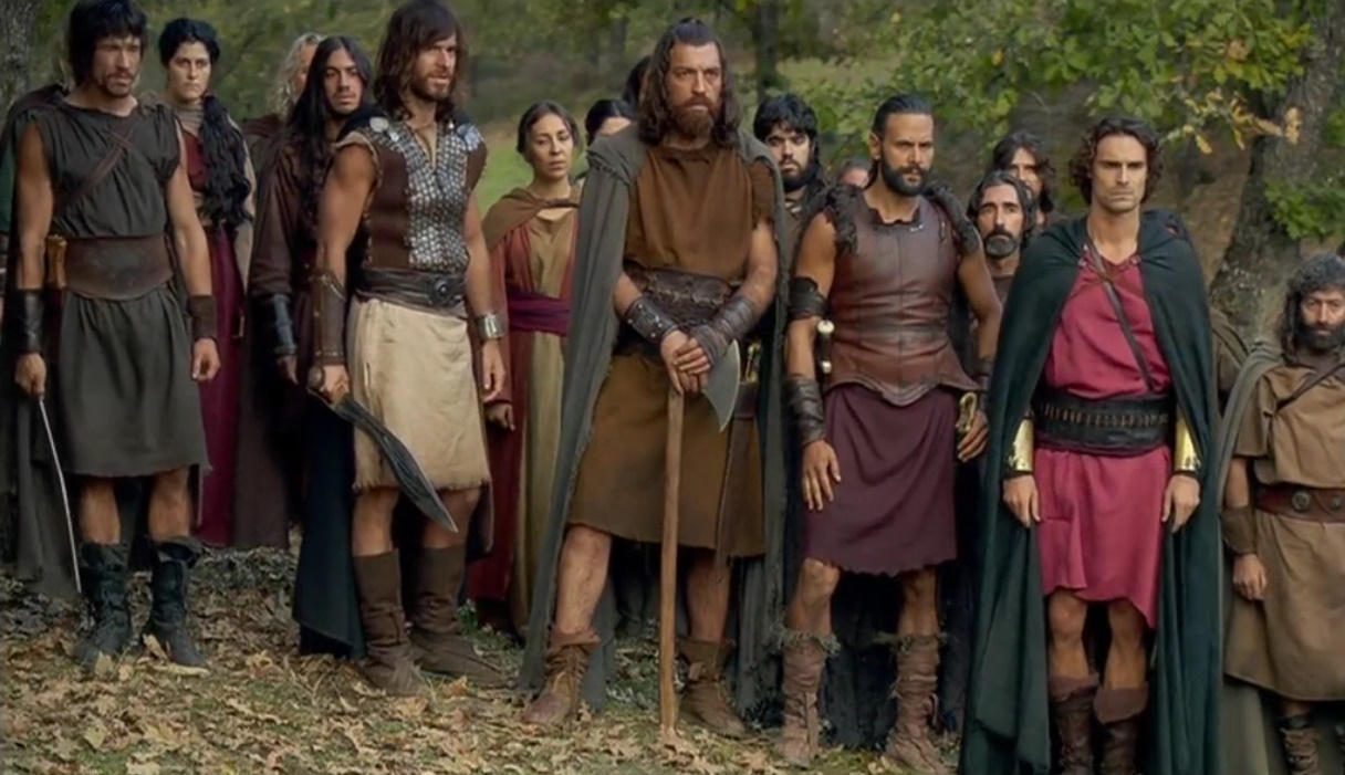 Juan José Ballesta, Roberto Enríquez, Iván Sánchez, Alfonso Bassave, and Hovik Keuchkerian in Hispania, la leyenda (2010)