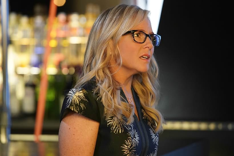 Rachael Harris in Lucifer (2016)