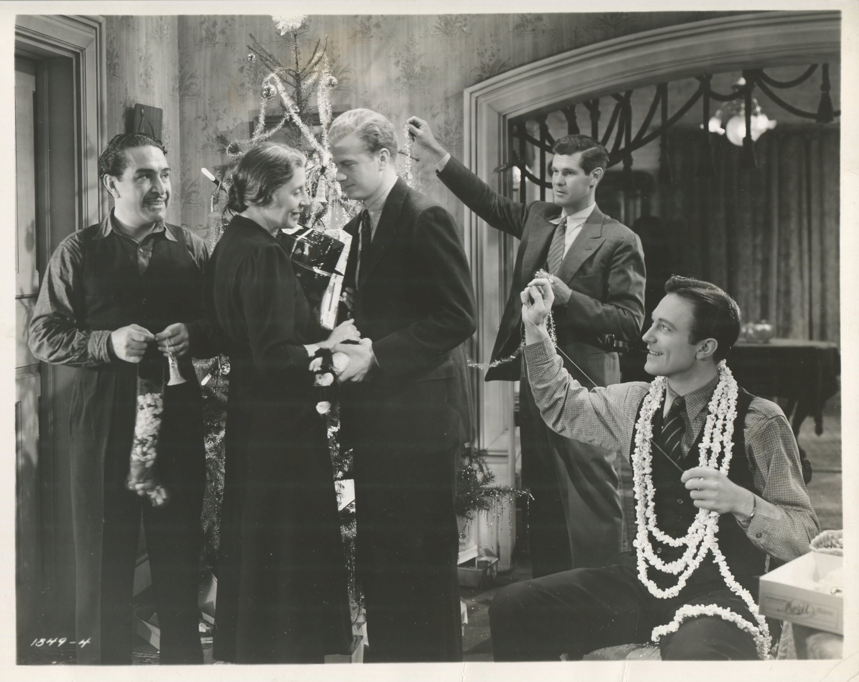 Tommy Conley, Richard Denning, Paul Kelly, James Seay, and Blanche Yurka in Queen of the Mob (1940)