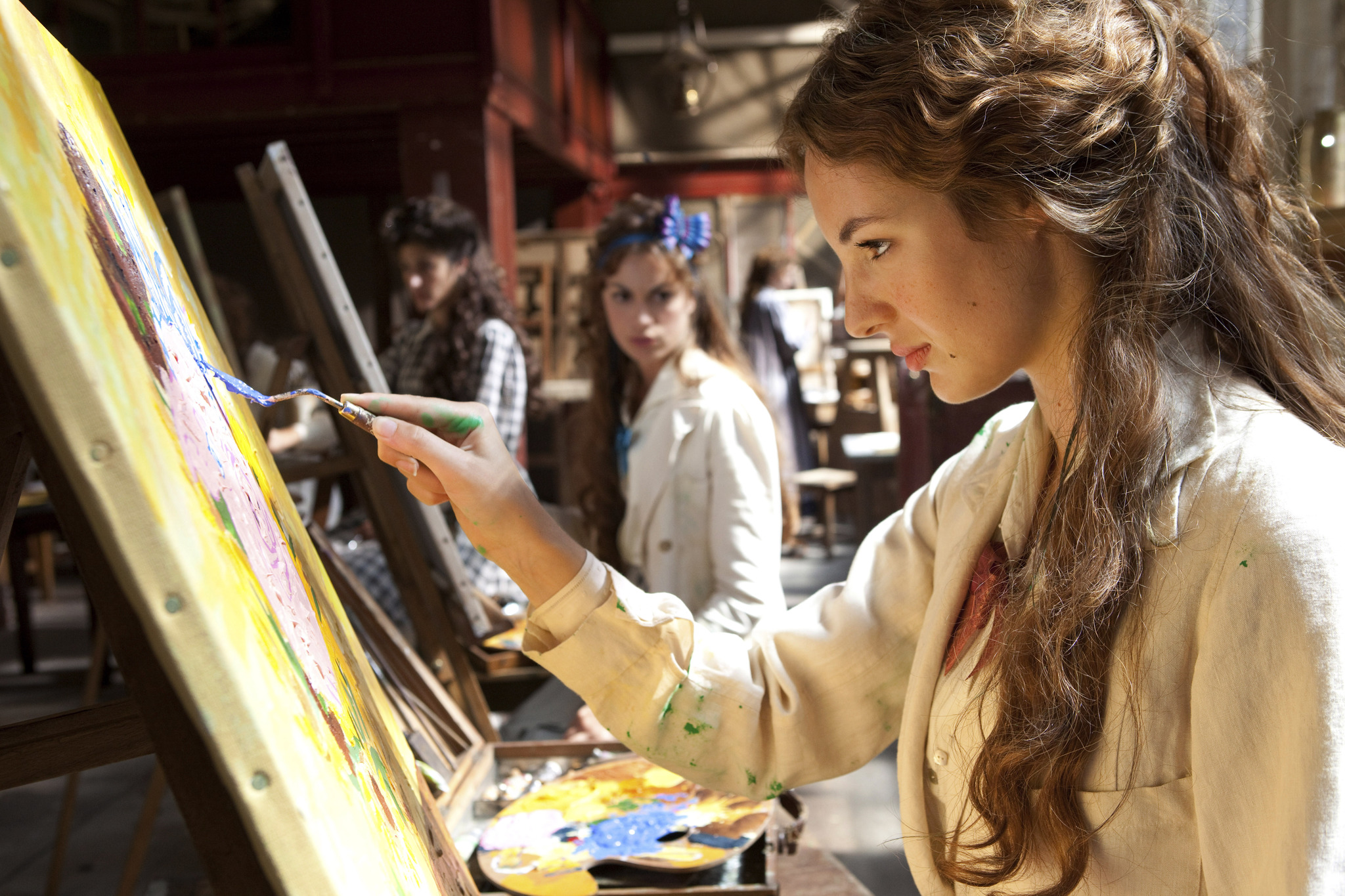 Laure de Clermont-Tonnerre and Louise Bourgoin in The Extraordinary Adventures of Adèle Blanc-Sec (2010)