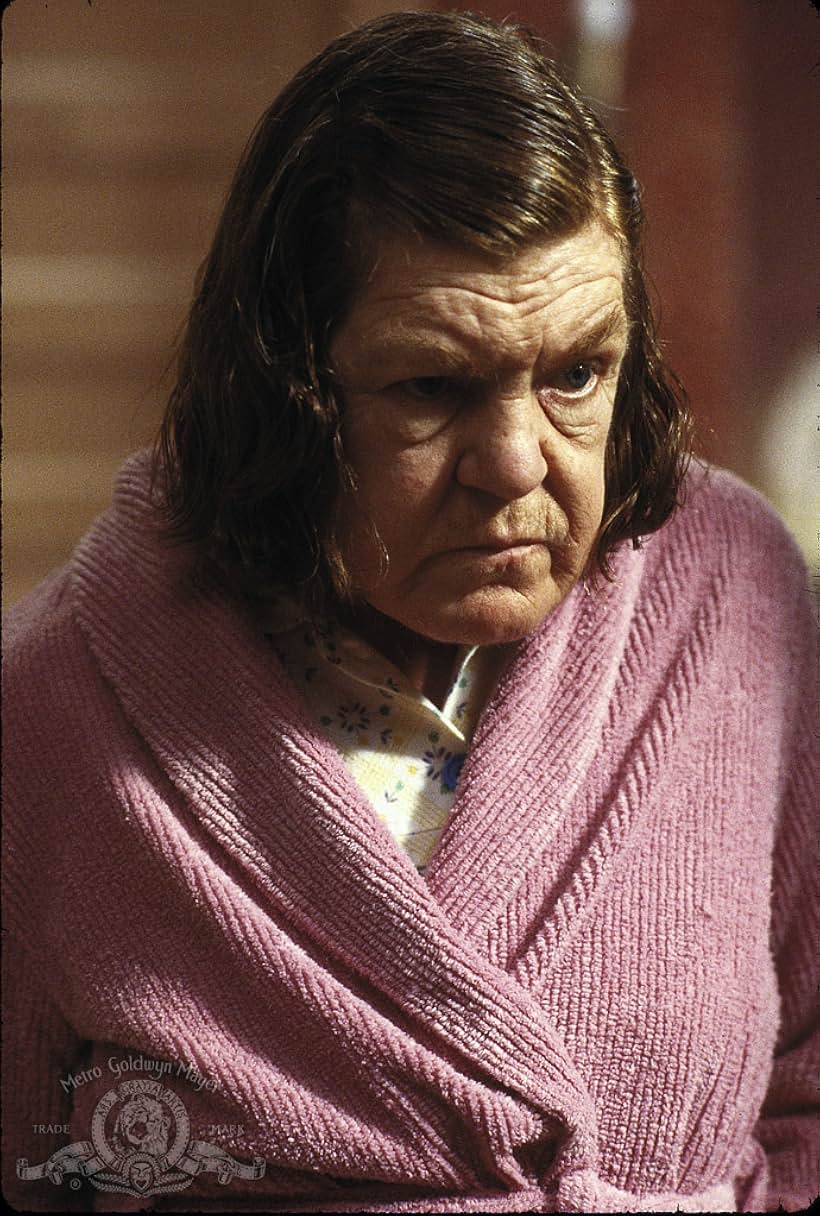 Anne Ramsey in Throw Momma from the Train (1987)