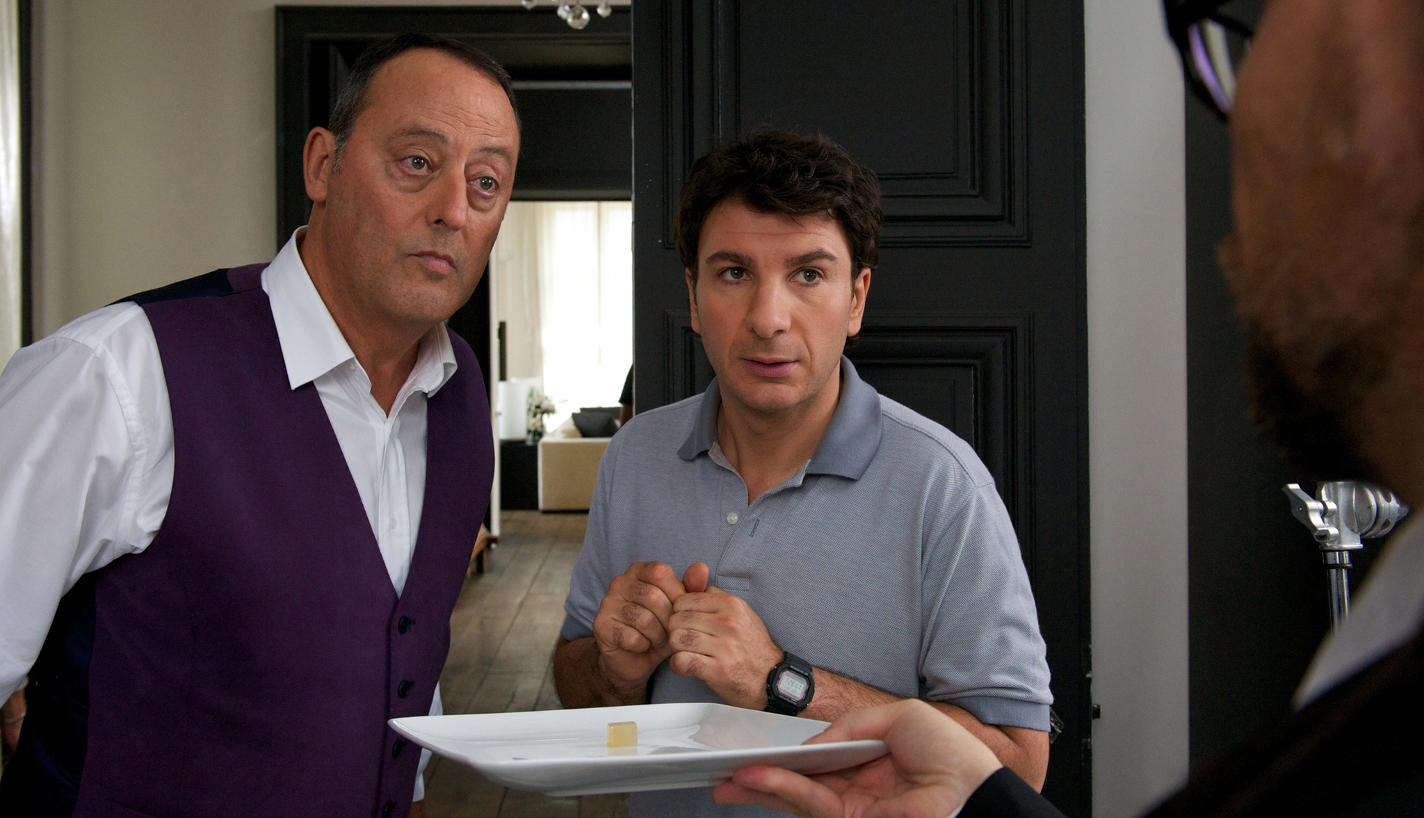 Jean Reno and Michaël Youn in The Chef (2012)