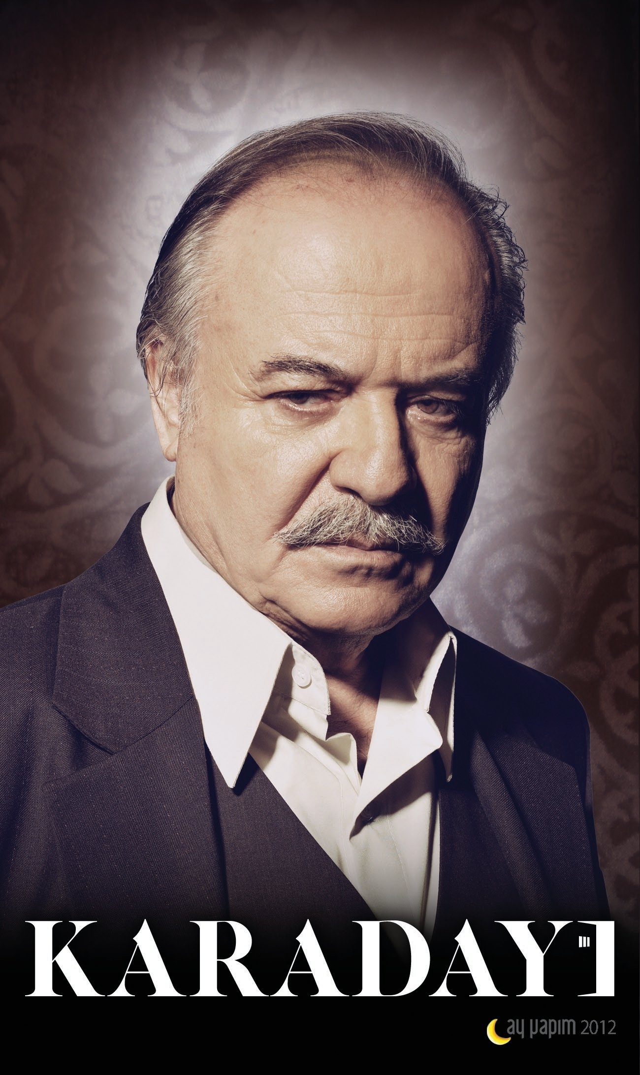 Çetin Tekindor in Karadayi (2012)