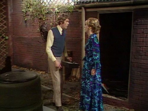 Michael Crawford and Jane Hylton in Some Mothers Do 'Ave 'Em (1973)