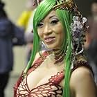 Yaya Han