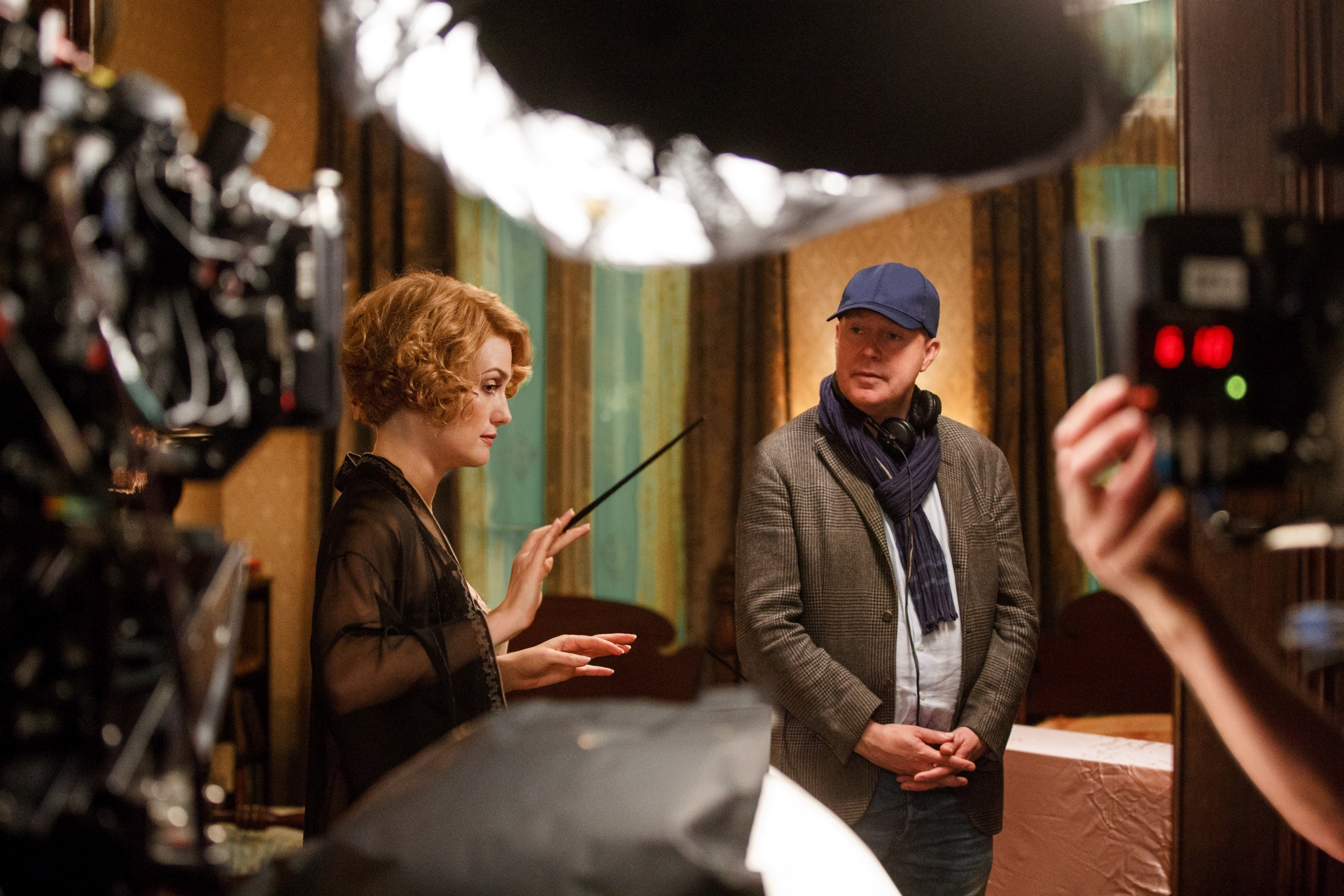 Alison Sudol and David Yates in Fantastic Beasts and Where to Find Them (2016)