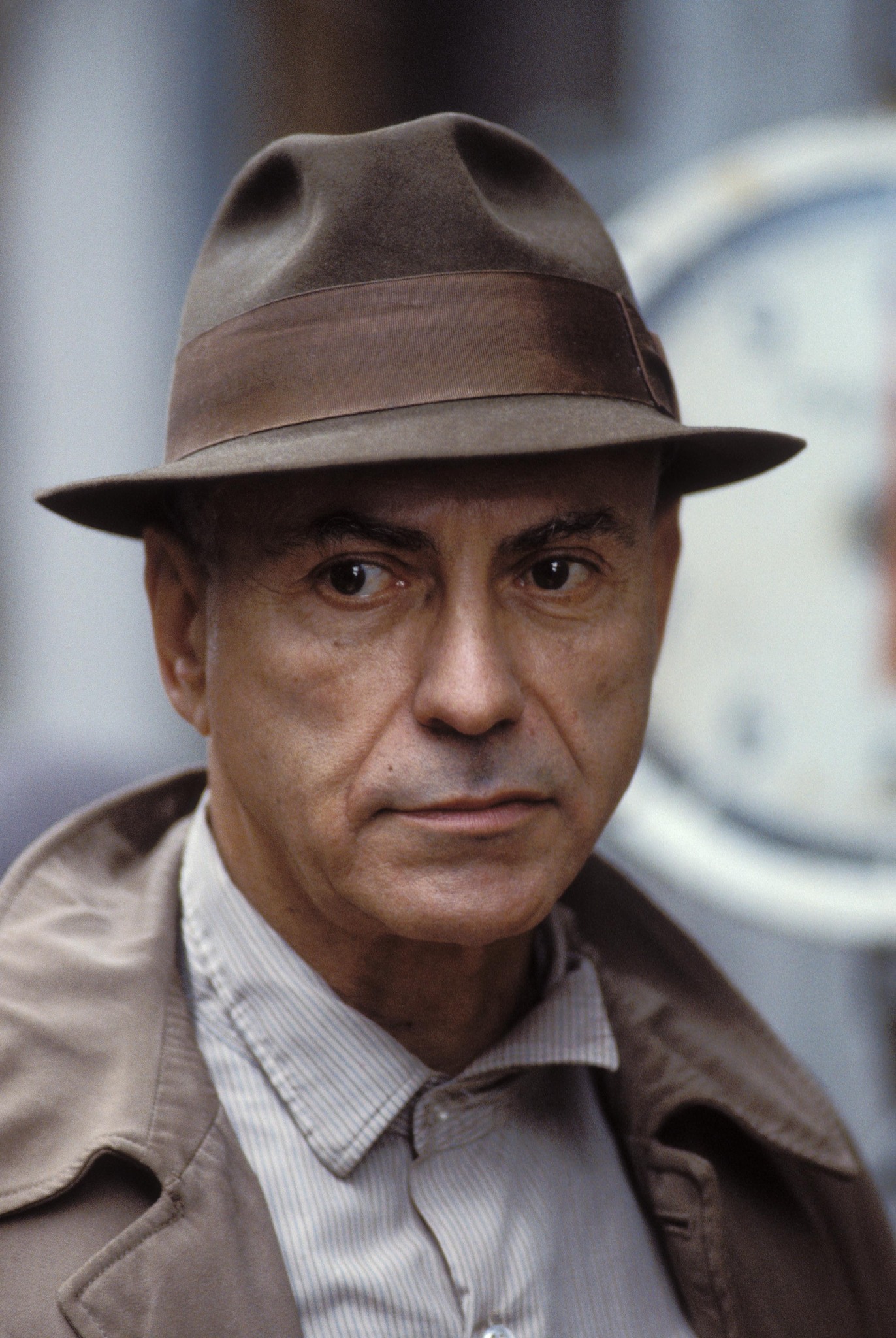 Alan Arkin in Mother Night (1996)