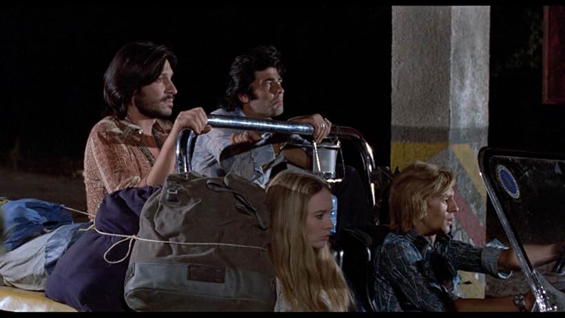 Tony Isbert, Camille Keaton, Máximo Valverde, and Giovanni Petrucci in Tragic Ceremony (1972)