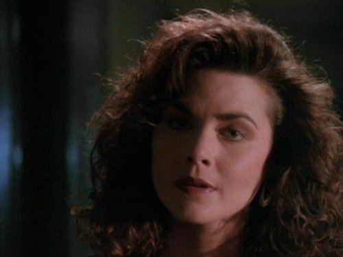 Mitzi Kapture in Silk Stalkings (1991)