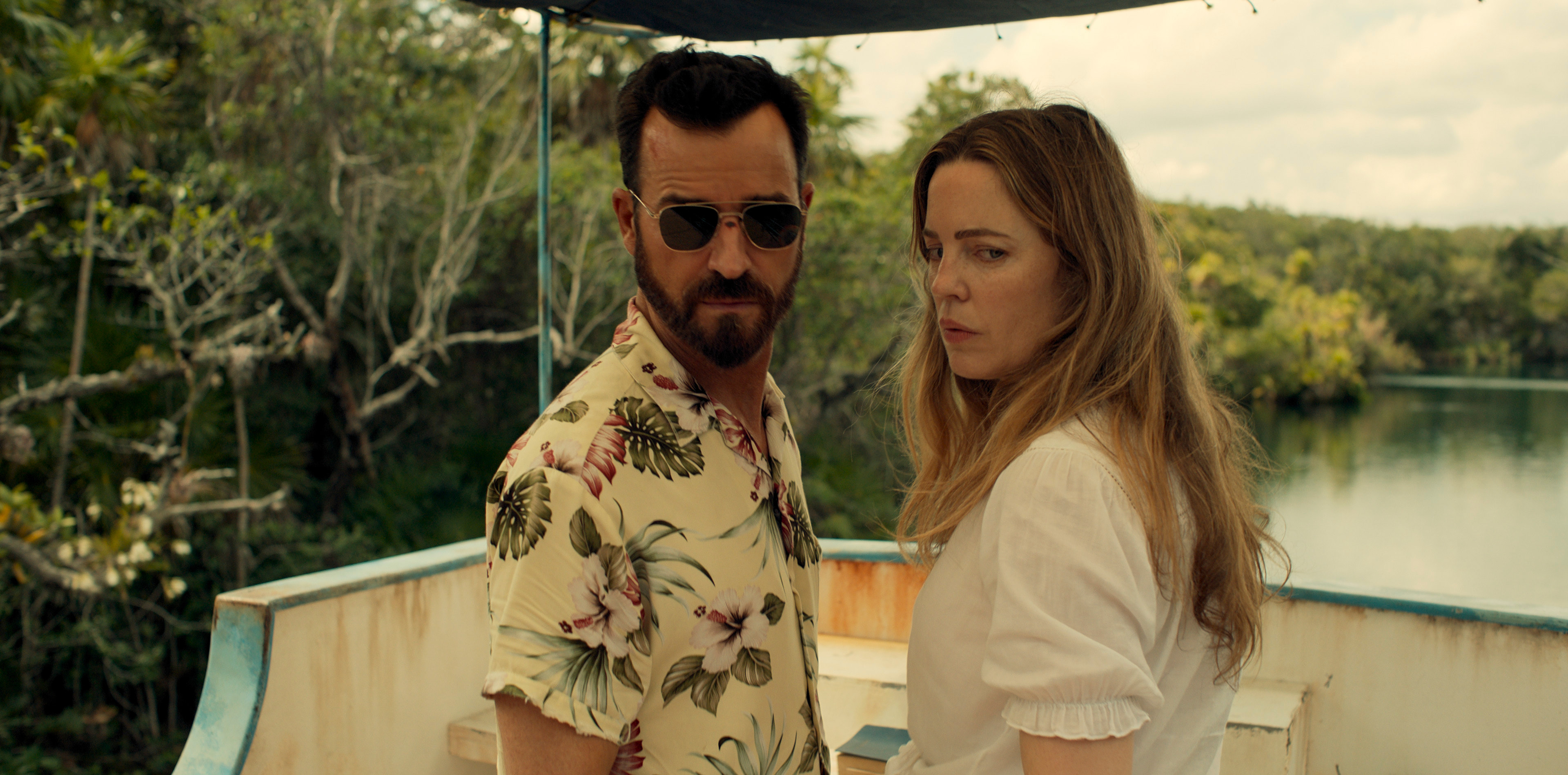 Melissa George and Justin Theroux in The Mosquito Coast (2021)