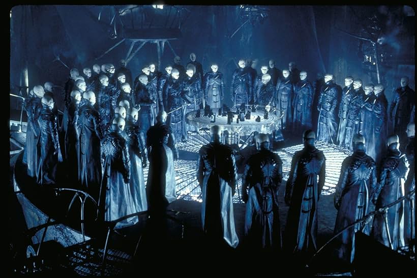 Dark City (1998)