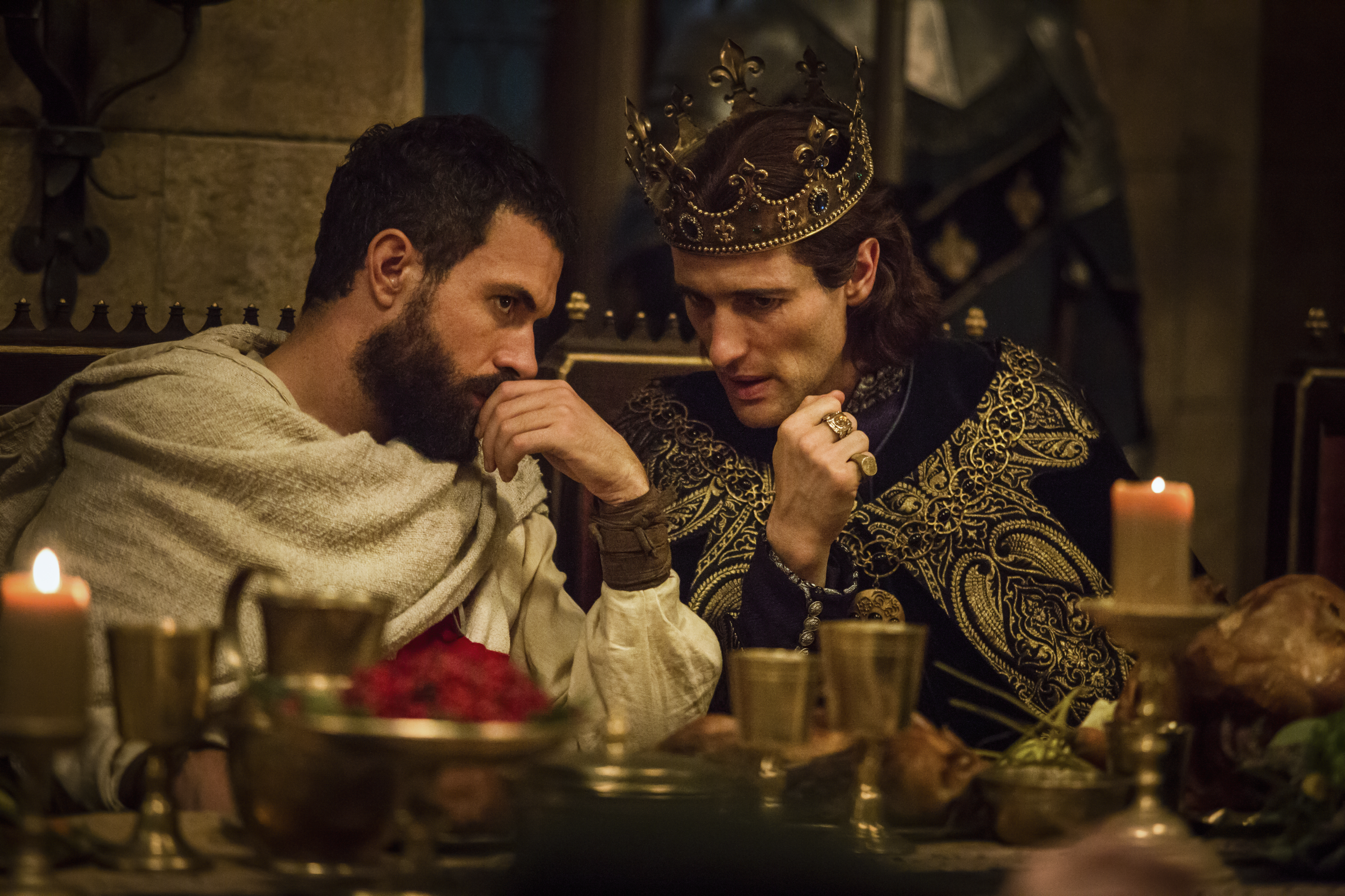 Ed Stoppard and Tom Cullen in Knightfall (2017)