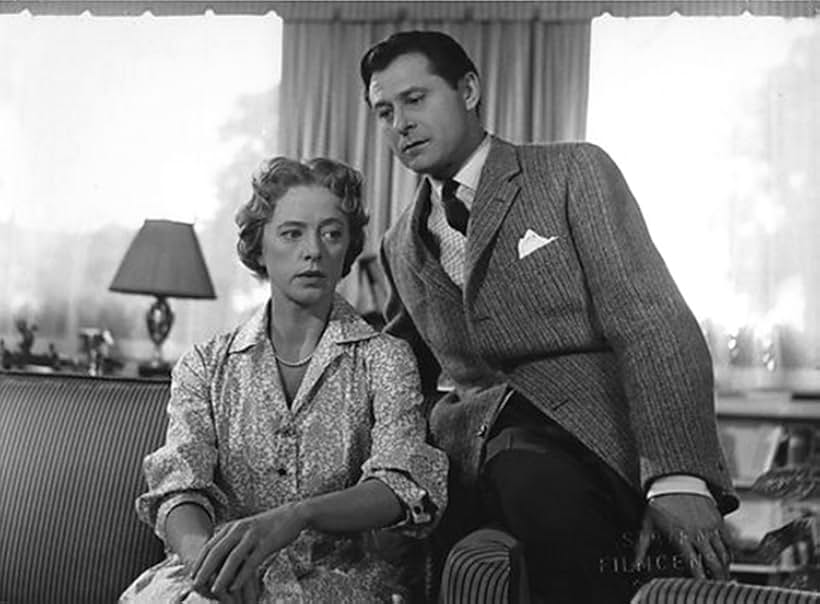 Ingeborg Brams and Poul Reichhardt in Englen i sort (1957)