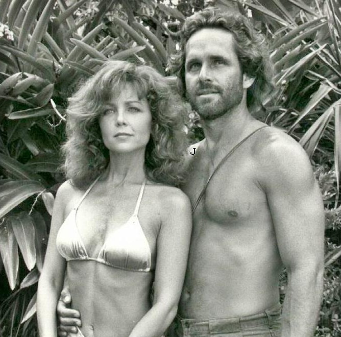 Gregory Harrison and Lisa Hartman in Bare Essentials (1991)