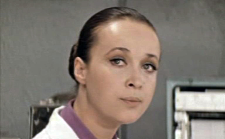 Irina Pechernikova in Otkrytiye (1974)