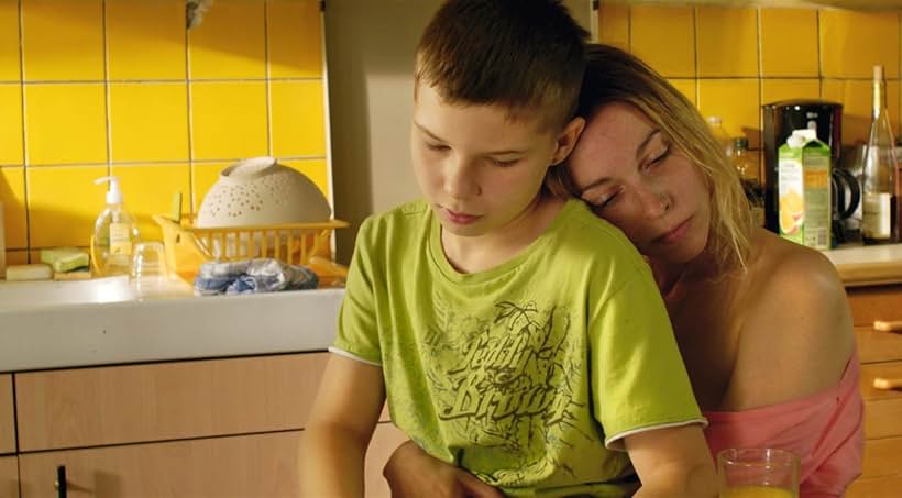 Angelica Sarre and Alexi Mathieu in A Childhood (2015)