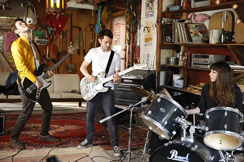 Elijah Wood, Samuel Barnett, and Hannah Marks in Dirk Gently's Holistic Detective Agency (2016)