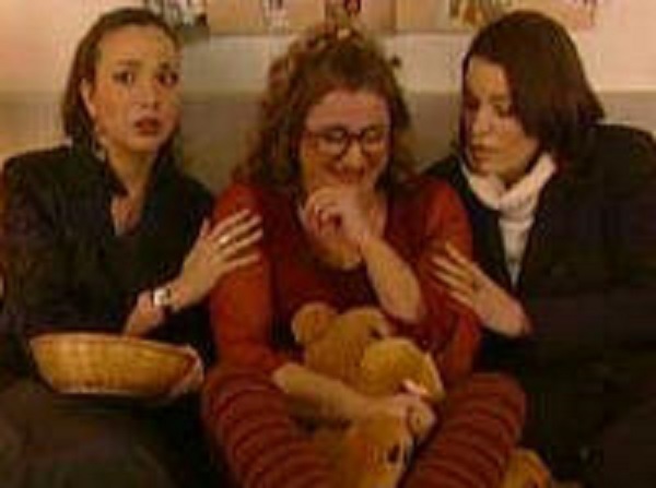 Christina Alexanian, Maria Protopappa, and Elisavet Konstantinidou in Episode #1.21 (2003)