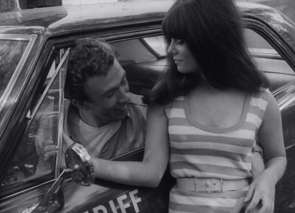 Arlene Farber and Ron Charles in Girl on a Chain Gang (1966)