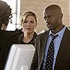 Taye Diggs and Kathleen Robertson in Murder in the First (2014)