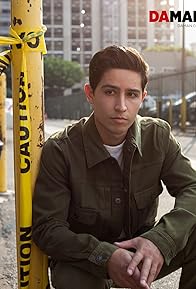 Primary photo for Lorenzo James Henrie