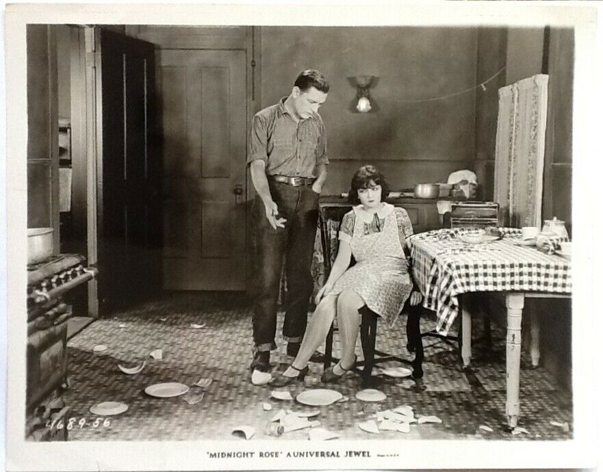 Lya De Putti and Kenneth Harlan in Midnight Rose (1928)