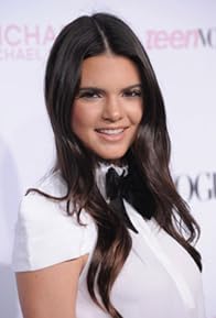 Primary photo for Kendall Jenner